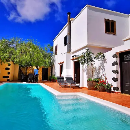 Abajo, Casa Apartment
