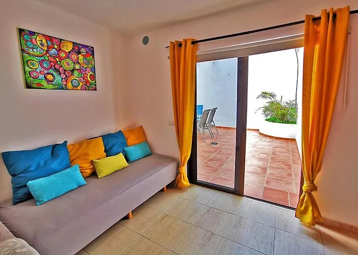 Apartment Abajo, Casa *